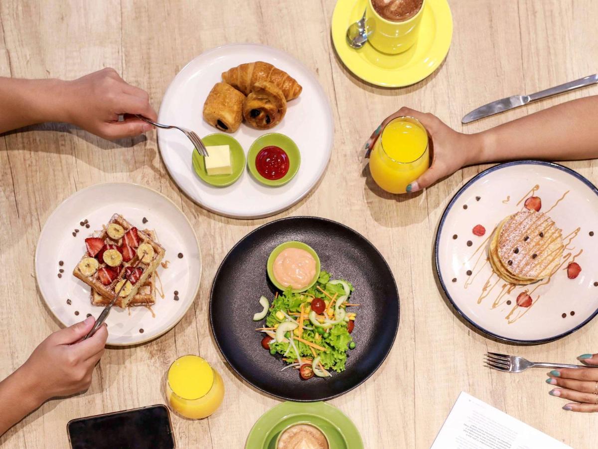 Отель Ibis Styles Bogor Pajajaran Экстерьер фото
